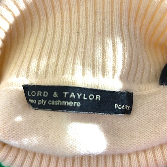 Lord & Taylor cashmere cream turtleneck sweater - Picture 3 of 4